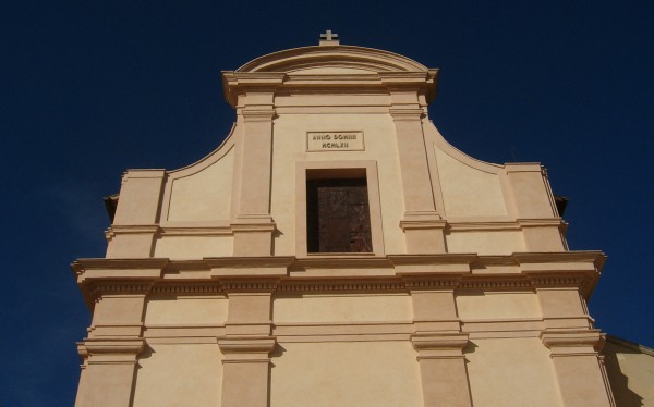 Sant'Eraclio: La Chiesa di San Pietro